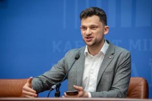 Новый сервис: Украинцев освободили от необходимости предоставлять госорганам бумажные квитанции