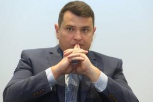 Коррупционер в антикоррупционном бюро: В Верховной Раде просят уволить Артема Сытника