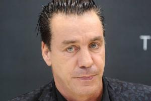 У солиста группы Rammstein обнаружили коронавирус - СМИ