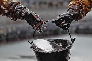 В США цена на нефть упала ниже нуля
