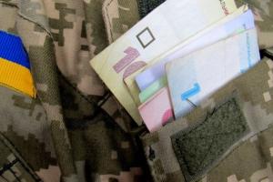 Правительство выделит одноразовую помощь семьям погибших и ветеранам АТО/ООС