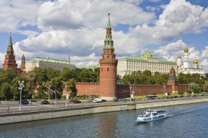 Коронавирус добрался до администрации Путина, - СМИ