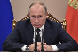 Путин признал украинцев и белорусов "носителями русского языка" и облегчил им получение гражданства РФ