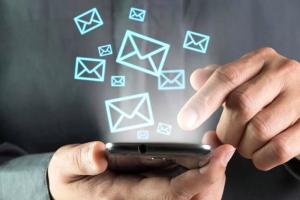 "Создание паники" : Военным собираются ограничить "активность" в соцсетях 