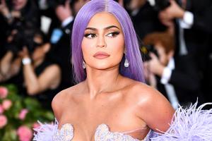 Forbes определил самого молодого миллиардера мира: горячие фото богатой красотки