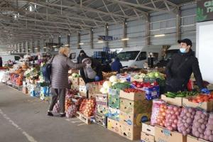 В Украине снова запретили работу рынков