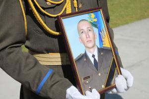 Разыскивали 6 лет: Во Львове попрощались с воином, который погиб на Донбассе в 2014 году