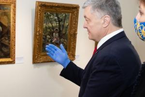 Уголовное дело экс-президента: Порошенко оспаривает в суде бездействие генпрокуратуры