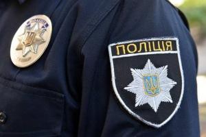 Поломал ребра и сбежал: на Луганщине полицейские задержали дебошира