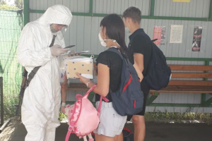 На КПВВ "Станица Луганская" начали пропускать абитуриентов для прохождения ВНО