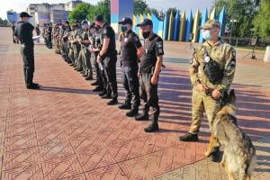 Поліцейське "відпрацювання", загроза відключення води і порятунок людини з палаючої машини: новини Лисичанська за 29 липня