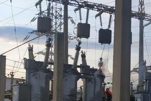 Частина Києва залишилася без електрики через аварію на ТЕЦ