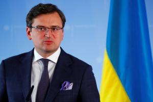 Кулеба назвав умову зустрічі Зеленського і Путіна в Криму