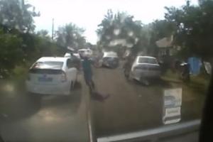 В Ровеньках мужчина убил двух "полицейских ЛНР", бросив им в авто гранату