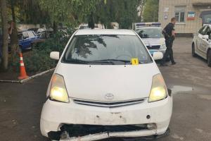 У Києві на території військового вишу п'яний водій сбив трьох курсанток