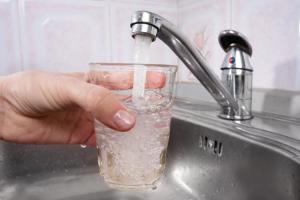 Коли в Лисичанську буде вода цілодобово: у водоканалі представили план виходу з кризи