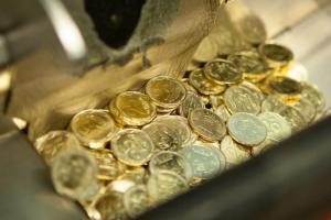 В Україні з обігу виводять монету і частину банкнот