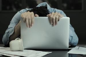 Врачи объяснили причину постоянной усталости: как поддерживать свой организм в тонусе