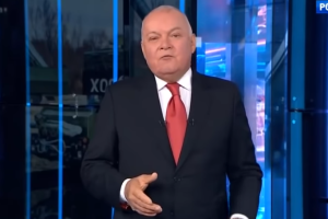 Російський пропагандист "знайшов" у Сєвєродонецьку море і анонсував створення там військово-морської бази