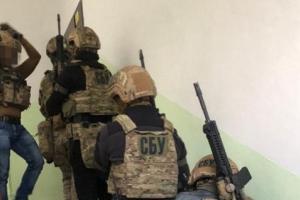 В Краматорске задержан работник СБУ, который требовал взятку в размере 30000 долларов