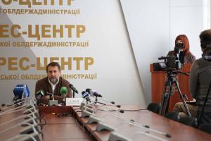 Коронавірус на Луганщині поширюється шаленими темпами. Бракує лікарів, - Гайдай