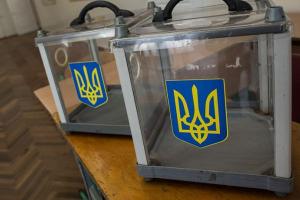 Під час місцевих виборів у Донецькій області виборці вийшли на масовий протест (відео)