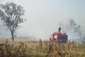 Пожар на Луганщине подступает к позициям ВСУ
