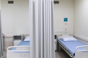 В Луганской и Донецкой областях наибольший показатель заполненности коек для больных COVID-19: данные МОЗ
