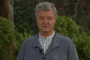 Порошенко вилікувався від коронавірусу і повертається до роботи
