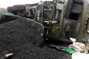 На Кировоградщине военный грузовик влетел в бригаду дорожников: двое рабочих погибли