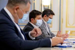 Зеленський обговорив з очільником МКЧХ звільнення полонених, пошук зниклих безвісти та розмінування на Донбасі