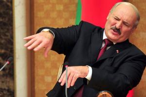 Лукашенко грубо обратился к Зеленскому и пригрозил Украине санкциями