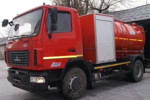 Для "Лисичанскводоканала" приобрели машину для прочистки канализации