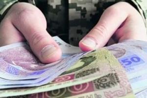 Верховна Рада планує підвищити пенсії військовим: на скільки
