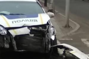 Автомобіль несло по тротуару: ДТП з патрульними в Сєвєродонецьку викликала суспільний резонанс