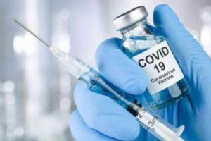 Графік вакцинації від COVID-19, протест ФОП і підвищення пенсій з січня: головні новини України за 22 грудня