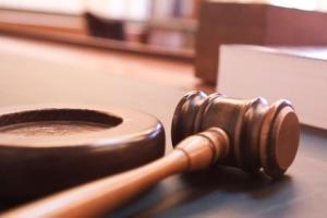 На Луганщині двом особам загрожує довічне ув'язнення за вбивство чоловіка