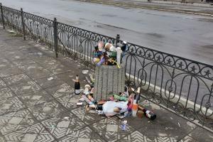 "Намагалися не смітити": як виглядає Лисичанськ після святкування Нового року