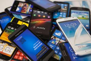 Эра смартфонов закончится через 2 года? Глава компании Qualcomm рассказал, что будет вместо них