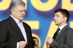 Свежие политические рейтинги: Разрыв между Порошенко и Зеленским сокращается, поддержка "Слуг народа" катится вниз