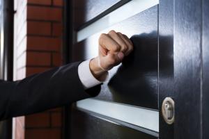 Рада підтримала законопроект, який захистить боржників від колекторів