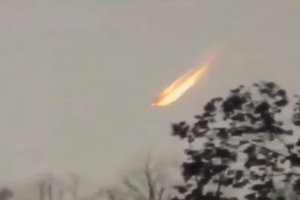 Видео со "сбитым НЛО", снятое в США, озадачило сеть