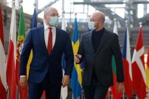 Збій у матриці: Шмигаль провів зустріч зі своїм "двійником"