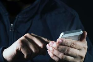 Как у украинцев могут "угнать" мобильный номер: "Киевстар" предупредил абонентов об опасности