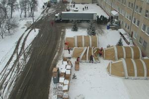 На Прикарпатті через спалах COVID-19 розгорнули мобільний госпіталь та встановили блокпости