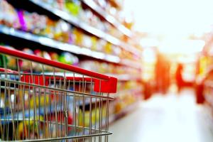 В Україні навесні злетять ціни на продукти харчування: що подорожчає