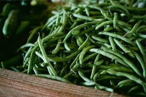 Медики рассказали, какие продукты особенно полезны гипертоникам