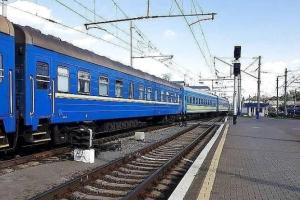 "Укрзализныця" в 2021 году планирует обновить около 1,2 тыс километров путей