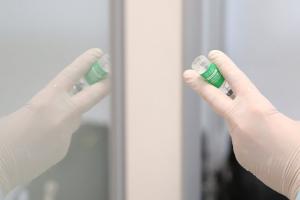 Почти двадцать тысяч украинцев сделали прививку от COVID-19