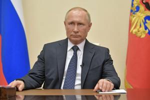 В Кремле заявили, что Путин вакцинировался от коронавируса, но показать процедуру публично отказались